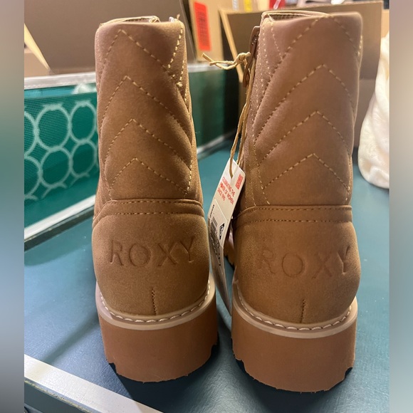 Roxy Jovie Faux Fur II Booties - Picture 3 of 9